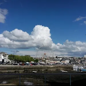Hotel Les Grands Voyageurs Concarneau